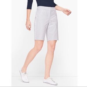 Talbots PERFECT SHORTS‎ - 9" - RAILROAD STRIPE